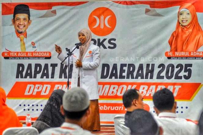 
 Gelar Rakerda, Ummi Nurul Ketua DPD PKS Lombok Barat ; Momentun Konsolidasi dan Kontribusi Nyata Kepada Masyarakat