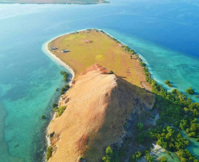 
 Pulau Kenawa, Mutiara Sunyi di Ujung Sumbawa