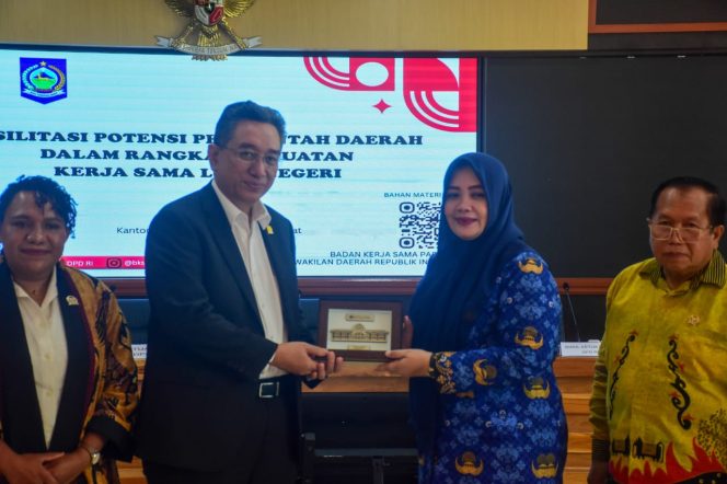 
 Wagub NTB Harap DPD RI Kawal Potensi Daerah Menuju NTB Mendunia