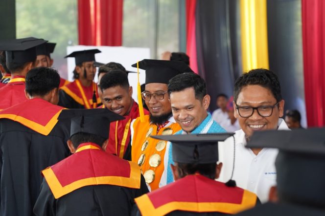 
 Beasiswa Sumbawa Timur Mining Dukung Mahasiswa Dompu Raih Prestasi Nasional dan Internasional