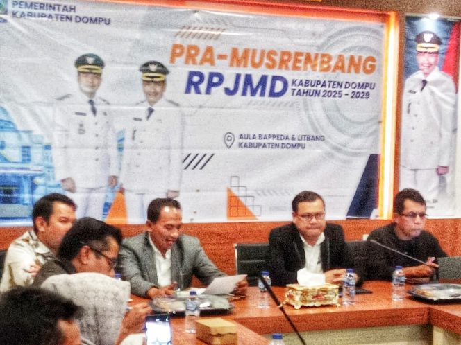 
 Wabup Dompu Buka Pra Musrenbang RPJMD 2025–2029, Tegaskan OPD Harus Terjemahkan Visi-Misi Daerah
