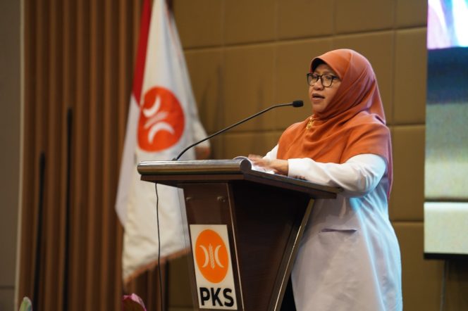 
 Wakil Ketua DPRD Kota Mataram Istiningsih Nahkodai DPD PKS Kota Mataram 2025–2030