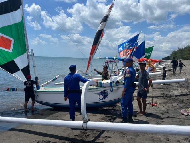 
 Personel Dit Polairud Amankan Lokasi Wisata Pantai Cemare Lombok Barat