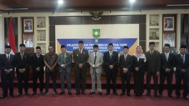 
 Dorong Birokrasi Profesional, Bupati Sumbawa Lantik Pejabat Tinggi Pratama