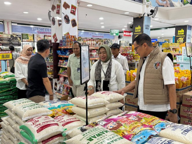 
 Satgas Pengendalian Harga Beras NTB Sidak Pasar dan Ritel di Mataram, Pastikan Harga Sesuai HET