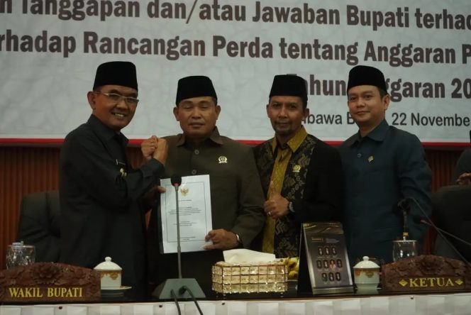 
 APBD 2026: Wabup Sampaikan Respons Pemda terhadap Sorotan Fraksi DPRD