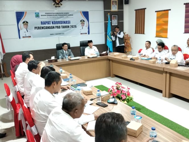 
 Optimalisasi PAD, Bupati Dompu Rakor Bersama Pimpinan OPD