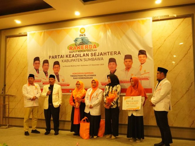 
 Rakerda PKS Sumbawa Kokohkan Barisan dan Pelayanan untuk Raih Kemenangan