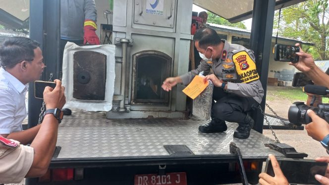 
 17 Kilogram Sabu Dimusnahkan, Polda NTB Bongkar Ribuan Kasus Narkoba di 2025