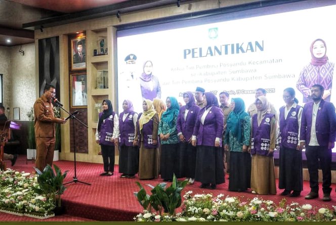
 Bupati Sumbawa Lantik Tim Pembina Posyandu, Wujudkan Layanan Dasar Terpadu