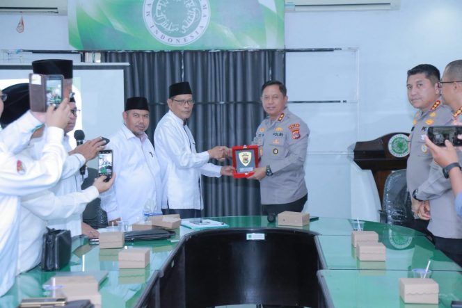 
 Kapolda NTB Silaturahmi ke MUI, Perkuat Sinergi Ulama Polri Jaga NTB Kondusif