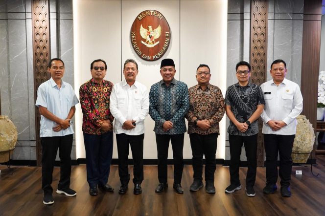 
 Menteri Kelautan dan Perikanan Dukung Pembangunan Kampung Nelayan di Kabupaten Bima