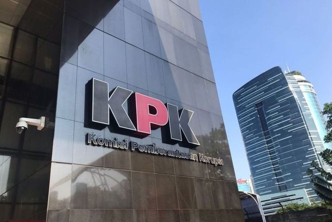 
 Bupati Lombok Barat Lalu Ahmad Zaini Kena OTT KPK