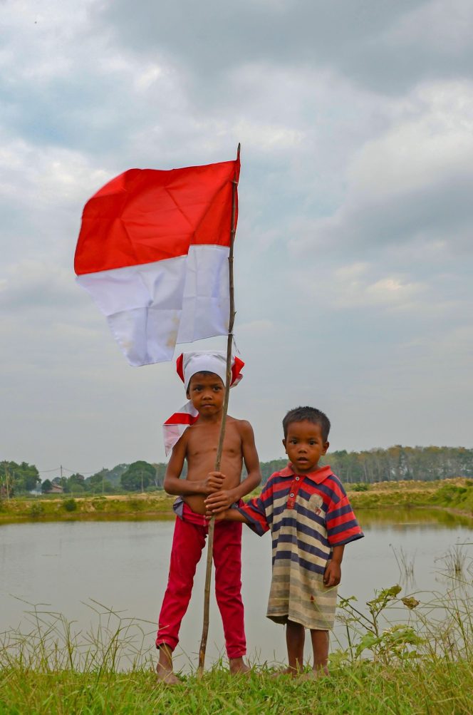 
 Viral Fenomena “Lapor Pak Kami Sudah Pindah ke Negara Lain”, Pemerintah Resmi Lansung Naikkan Biaya Lepas Status WNI Jadi Rp5 Juta