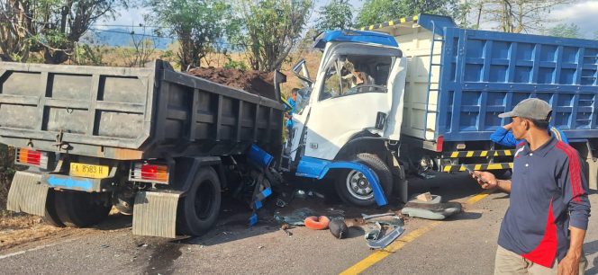 
 Adu Jangkrik di Jalan Calabai–Kempo, Satu Pengemudi Meninggal Dunia