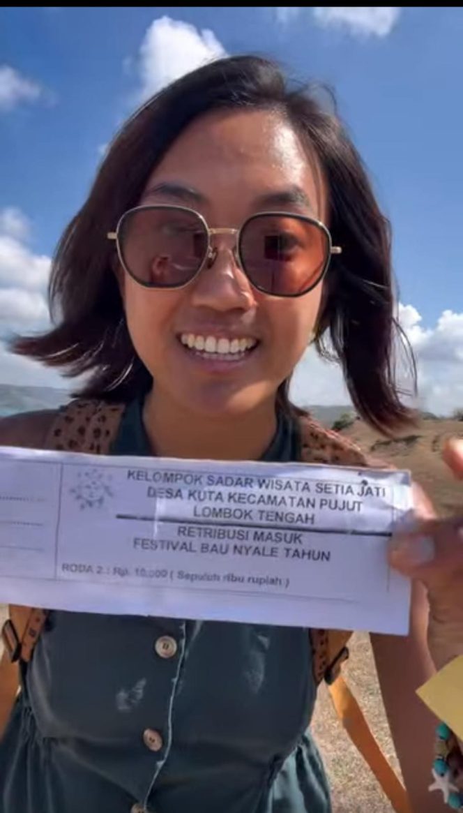 
 Viral di Sosmed! Wisatawan Lokal Bongkar Kejanggalan Retribusi hingga Karcis Masuk Wisata Bukit Lombok Tengah