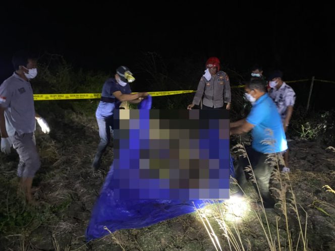 
 Heboh Penemuan Mayat di Empang Atas, Polisi Lakukan Olah TKP